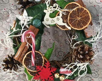 Christmas dreams - Hand Crafted Christmas Wreath - 20cm
