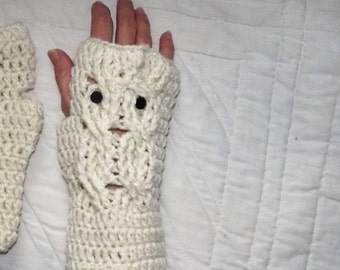 Crochet Owl wrist warmers