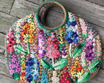 Handmade embroidered circle handle burlap purse