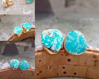 turquois stud earrings, turquoise gold stud,