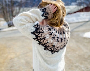 Hand knit Sweater, Nordic Fair Isle sweater, Icelandic sweater, lopapeysa, women's sweater, nordic sweater, wool pullover, gift for her
