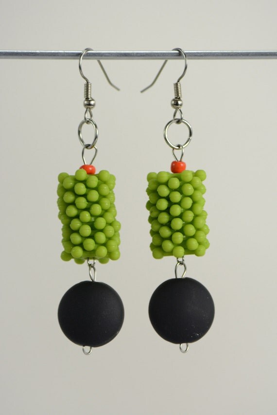 RR#99 - Zesty Lime and Black Drop Earrings
