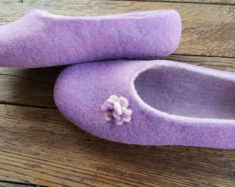wool slippers, felted slippers, house slippers, felt slippers, slippers, womens slippers, house shose
