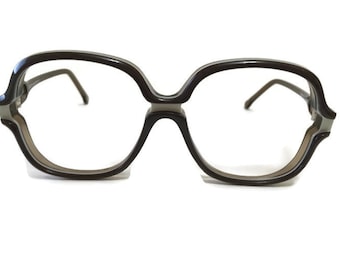 Vintage Diane Von Furstenberg Oversized Delta Frame 70s/80s