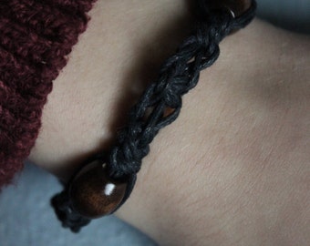 Macrame Hemp Bracelet with Wooden Beads
