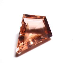 Peach Synthetic Quartz Kite Shaped Gemstone 20.7 x 16.5 mm