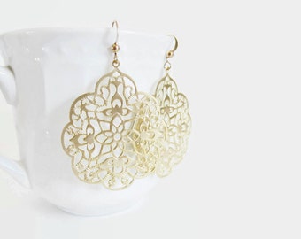 Gold filigree earrings, gold earrings, laser cut earrings, silver moroccan earrings, rose gold persian jewelry, delicate earrings filigrees