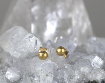 Tiny Gold Stud Earrings. Ear Studs. Simple Earrings. Simple Jewellery. Minimalist Earrings. Minimalist Jewelry. UK Sellers Only. Dainty