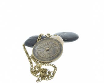 world timerpendant necklass P4422AG