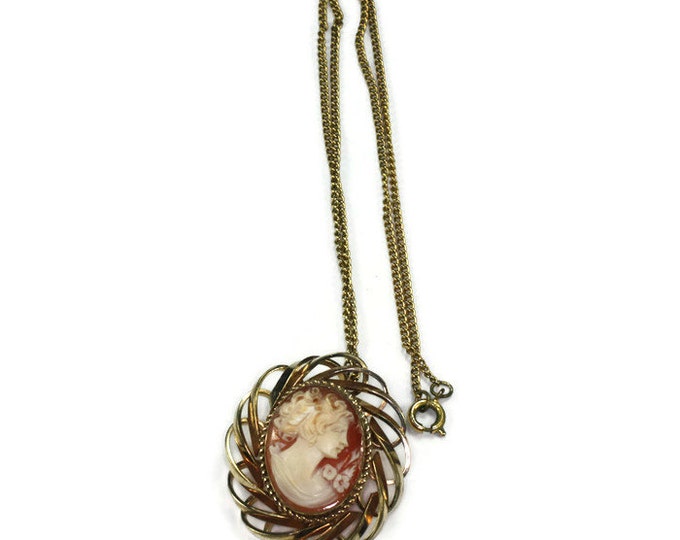 Carved Shell Cameo Brooch Pendant Necklace Convertible Vintage 16 Inch Chain