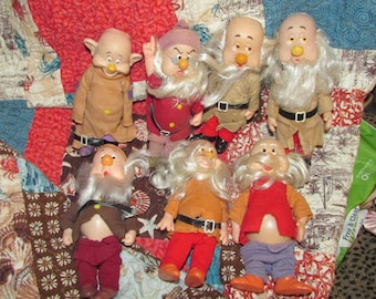 Vintage SNOW White 7 DWARFS Doll Toys