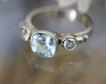 14K Solid Yellow Gold Cushion-Cut Lab Blue Sapphire Diamond Mens Ring 14K Solid Yellow Gold Cushion-Cut Lab Blue Sapphire Diamond Mens Ring