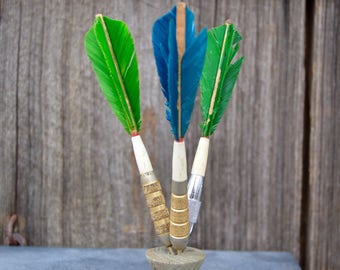 3 Darts . Vintage Metal and Plastic Darts . Feathers