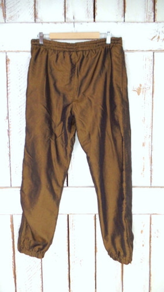 Vintage 90s olive green/gold nylon sporty sweat pants/nylon