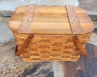 Vintage Picnic Basket