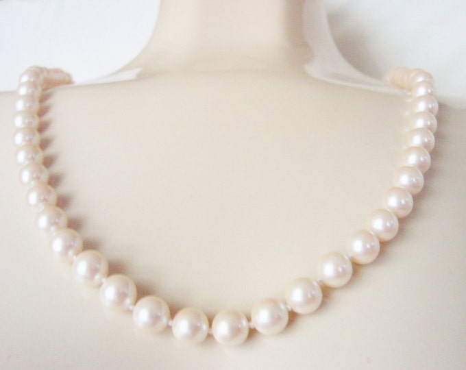 1970s 1980s Monet Simulated Pearl Necklace / Designer Signed / Hand Knotted / 30 Inch Long / Vintage Jewelry / Jewellery