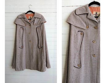 SALE Vintage 1970s cape, sherlock holmes cape, houndstooth plaid cape