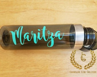 Personalized Water Bottle, Bridal Party Gift, Tritan 28 oz Water Bottle, Bridesmaid Gift, Personalized Gift, Workout Bottle, Gym Bottle