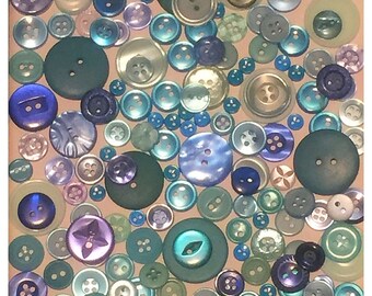 Lot of 200 mixed Blues, Greens, Crafting, Sewing, Doll Clothes, Assemblage Buttons, Lot 262