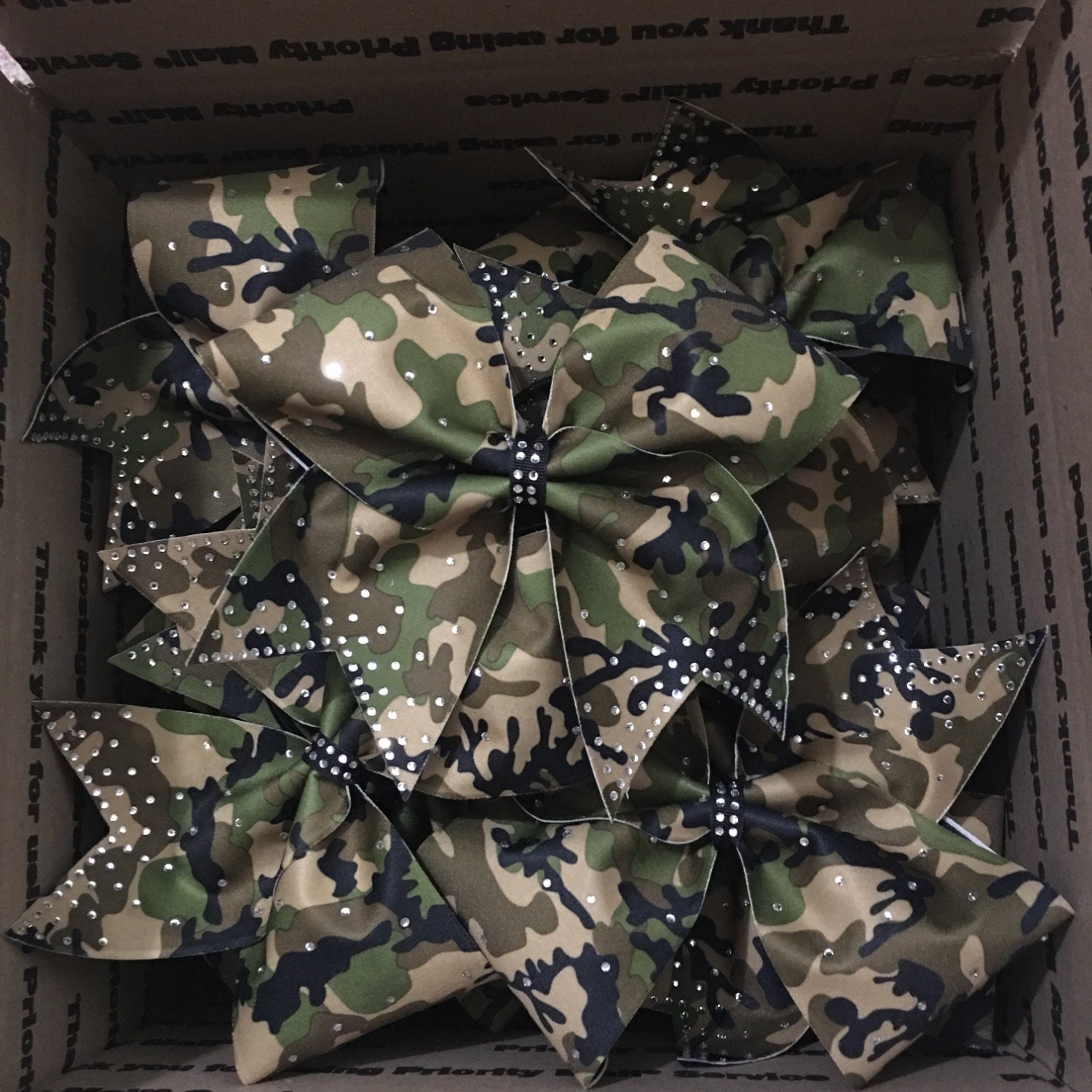 Camo bling cheer bow