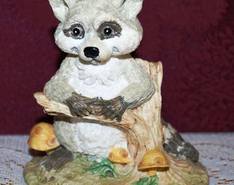 Raccoon figurine | Etsy