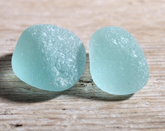 2 pieces / Italian genuine Thick Aqua Sea Glass for jewelry making or collection (sg-0002-1)