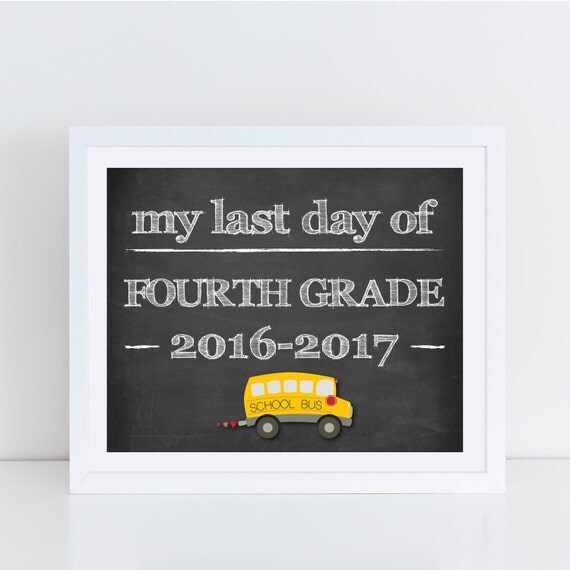 instant-printable-my-last-day-of-fourth-grade-chalkboard