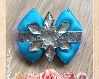 Princess bow, Princess hair bow, Hair bow, Frozen bow, Frozen hair bow, Satin bow, Disney inspired hair bow, Elsa inspired bow, Elsa bow