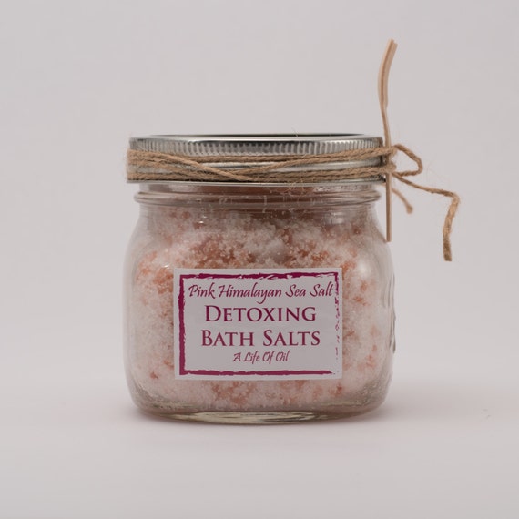 Pink Himalayan Sea Salt Detoxing Bath Soak