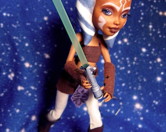 AHSOKA TANO - Star Wars OOAK Doll - Monster High Repaint - Togruta Custom Doll