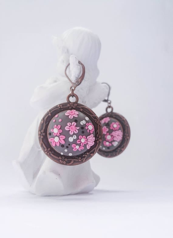 Embroidery earrings/Polymer Clay Earrings/Floral earrings/Pink