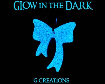 Night Glow Dog Charm - Cute Bow Dog Collar Accessory in Custom Color - Handmade, Silent and Waterproof - Glitter Charm for Dogs - Dog gift