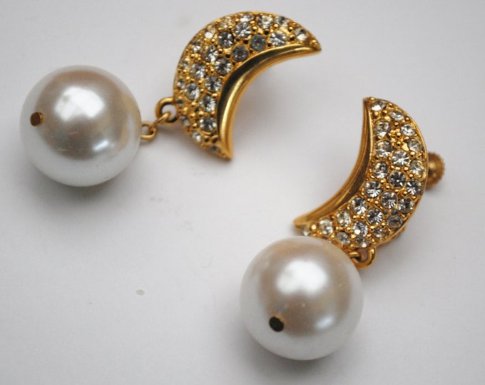 Napier Pearl earrings - Dangle Drop - Pave Rhinestone - Gold plated - Clip on earring