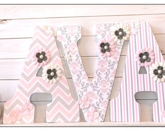 Pink and Grey nursery. Pink and Gray. Wood Nursery Letters. Pink and Grey. Damask. Chevron. Girls Nursery Letters. Vintage Chic. Letters.