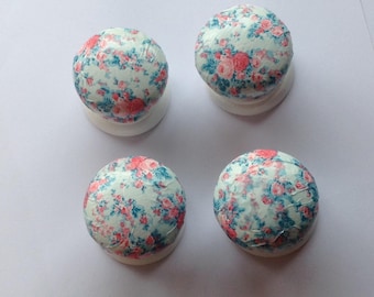 Door Knobs,Drawer Knobs,Floral Drawer Knobs, Drawer Handles, Shabby Chic Drawer Knobs, Decoupaged Door Knobs