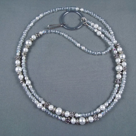 Breakaway beaded lanyard necklace with bead chain 32 to