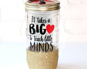 Teacher Gifts // Teacher Cup // Teacher Tumbler // Teacher Thank You // Glitter Mug // Mason Jar Mug // Best Teacher // Teacher Water Bottle