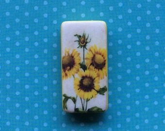 Needle minder, needleminders, nanny, pins, magnetic, Sunflower, cross stitch, crossstitch, needlepoint, sewing, pins, embroidery, crosstitch