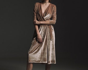 Camel velvet dress with silk shirt