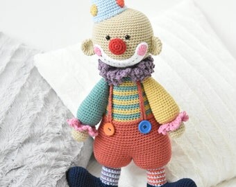 PATTERN - Chatterbox the Clown - crochet amigurumi pattern, PDF (English, Dutch)