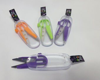 POP UP SNIPS, small scissors, travel scissors, yarn snips