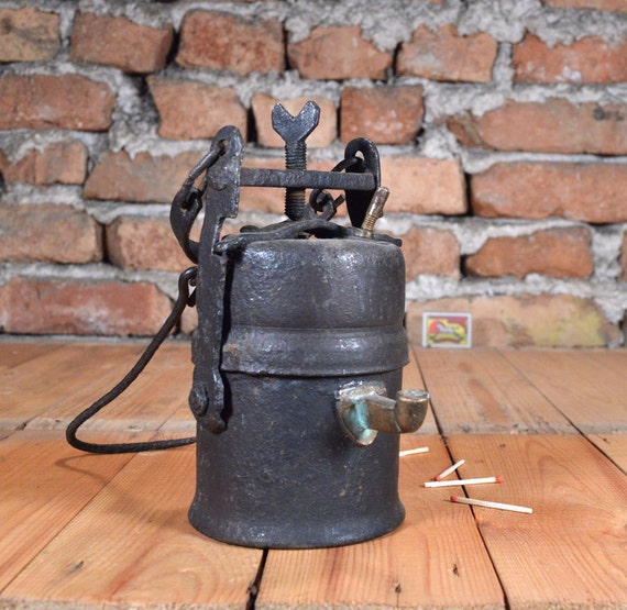 Vintage lamp Carbide lamp Miner's lamp Acetylene lamp Gas