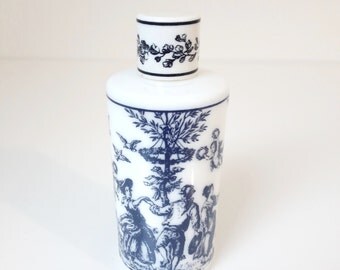 french vintage opaline perfume bottle "Nuit de Longchamp" by Lubin