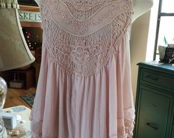 OOAK Dusty Rose Pink Sleeveless Lace Overlay Top Shirt Swarovski Crystals Medium