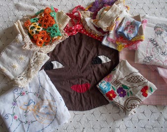 Bundle vintage embroidered linens 22 pc southern belle Victorian lace doilies aprons destash