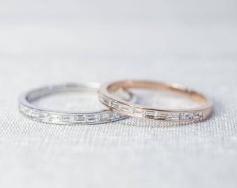 Baguette Diamond Wedding Band/Band ring in 14K/18K gold and platinum, stacking ring