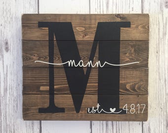 Last Name Sign, Wood Sign, Established Sign, Family Name Sign, Custom Wedding Gift, Anniversary Gift, Housewarming Gift, Wedding Sign Wood