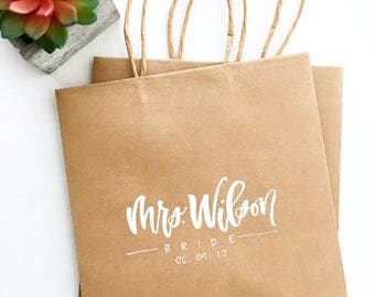 Custom Gift Bags / Hand Lettered Gift Bags / Gift Bags / Birthday Party Bag / Wedding Bag / Party Favor / Party Supplies / Welcome Bags