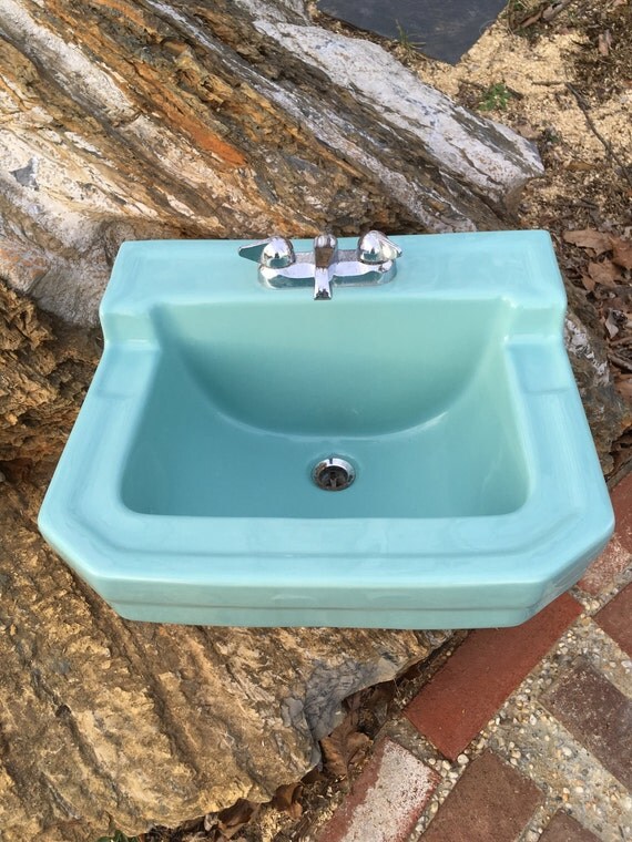Bathroom Sinks Made In Usa vintage gerber 1959 porclain wall mount bathroom sink k-65 made in Bathroom Sinks Made In Usa vintage gerber 1959 porclain wall mount bathroom sink k-65 made in