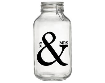 Mr and Mrs Decal, Mr & Mrs for Mason Jar Sticker, Decals for Wedding, Wall Wedding Decal, Wedding Sticker, wedding decor, DIY wedding decal